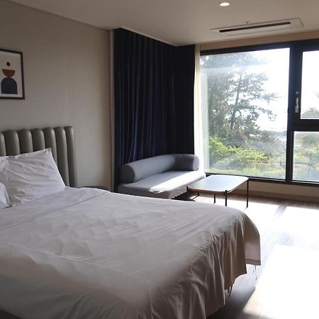 Hotel Seogwipean Согвіпо Екстер'єр фото