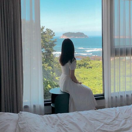 Hotel Seogwipean Согвіпо Екстер'єр фото