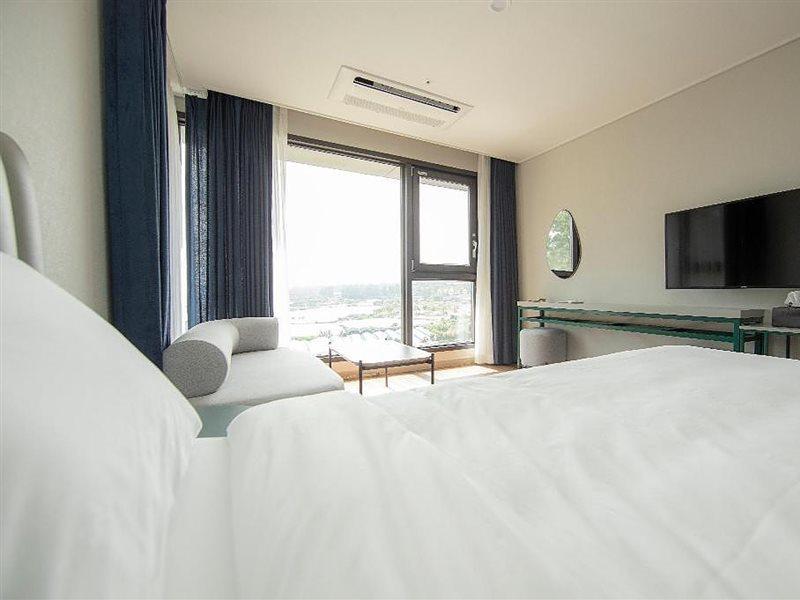 Hotel Seogwipean Согвіпо Екстер'єр фото