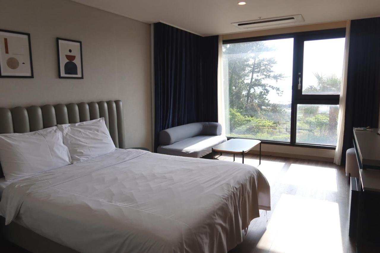 Hotel Seogwipean Согвіпо Екстер'єр фото