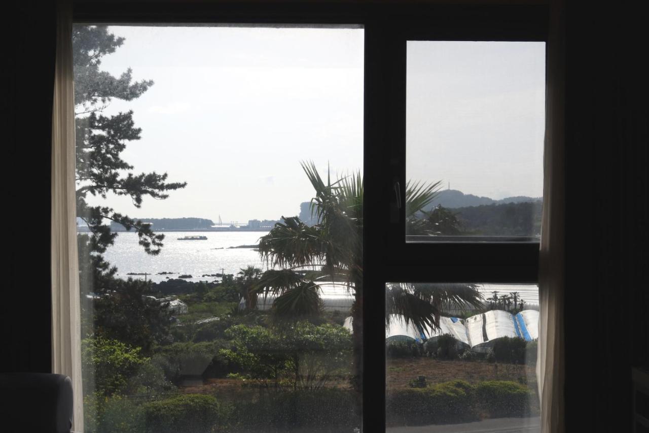 Hotel Seogwipean Согвіпо Екстер'єр фото